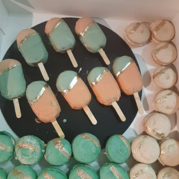 Cupcakes et petits gâteaux sur-mesure